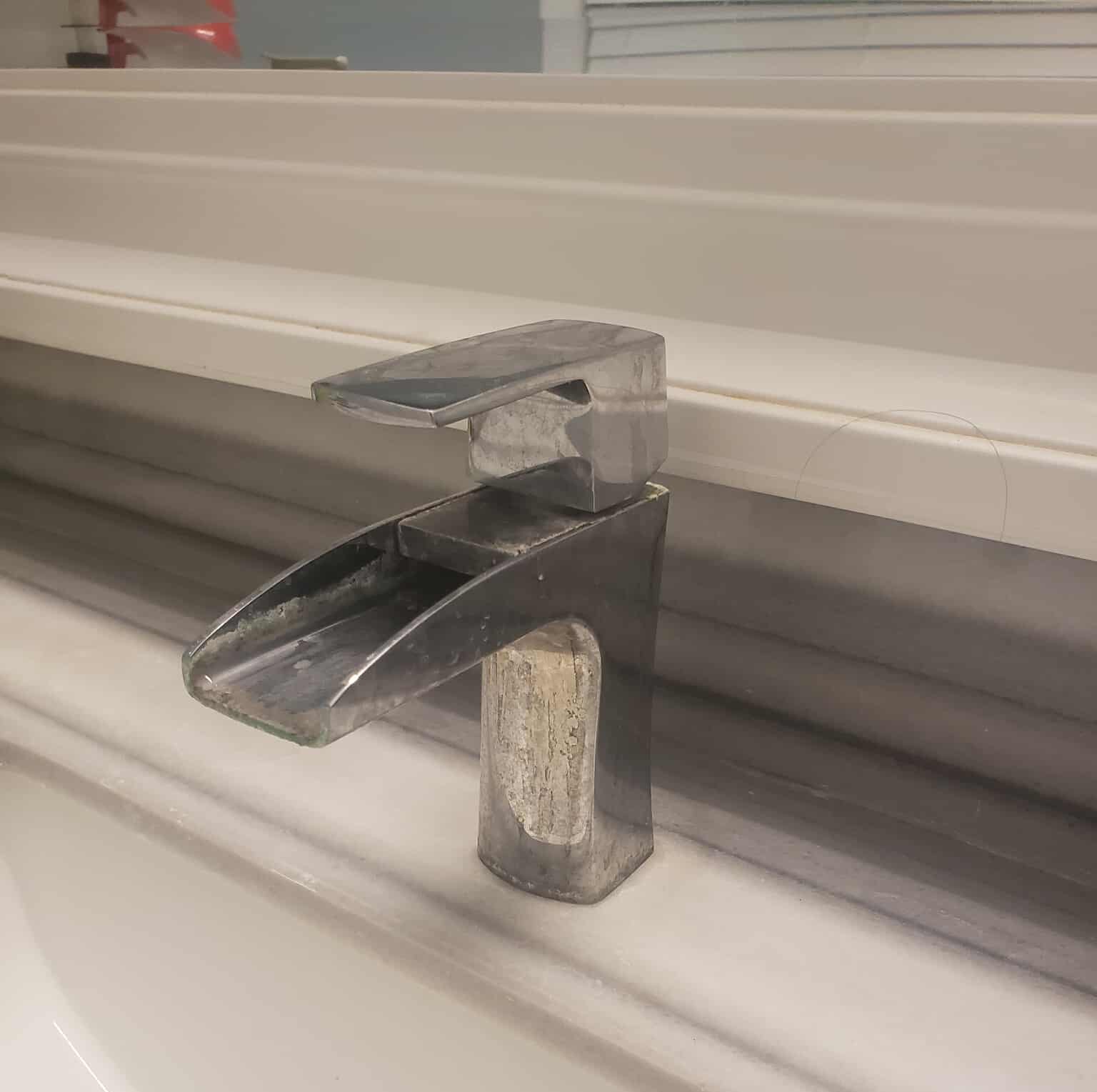 This is the sound made from opening and closing the faucet. There is nothing much here. I thought I can distort it into interesting sounds.<br><audio controls src='/audio/Faucet.mp3'></audio>